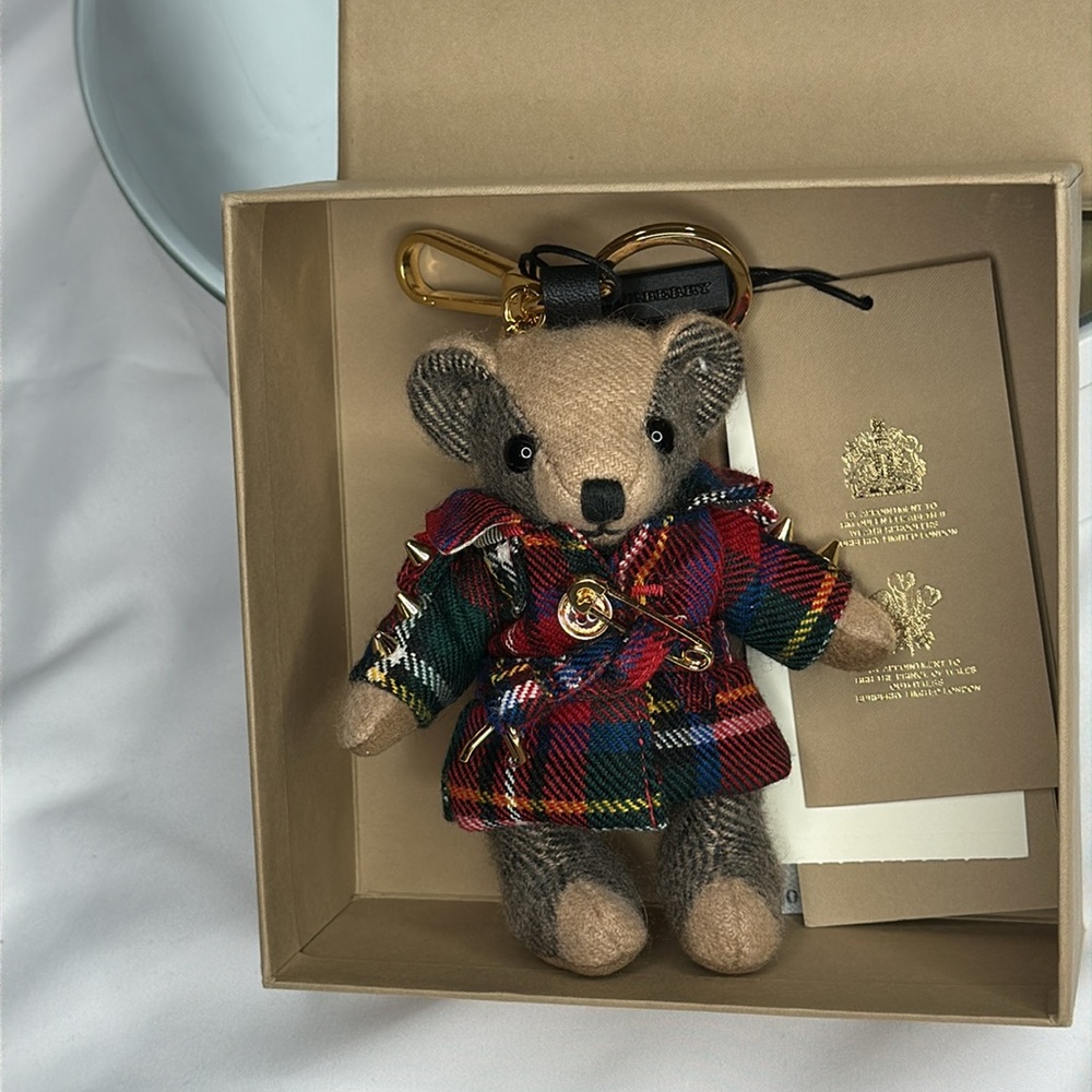 Burberry Thomas Bear Red Tartan Check Gold Stud & Pin Design Coat Bag Charm - Picture 4 of 10